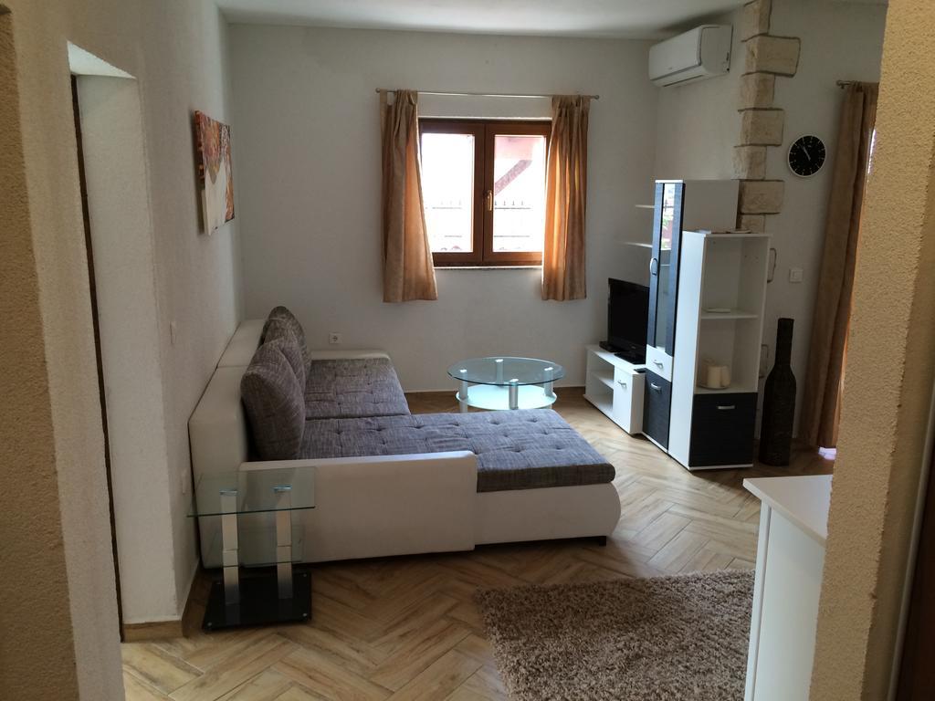 Apartments Brioni-Blick Фажана Экстерьер фото